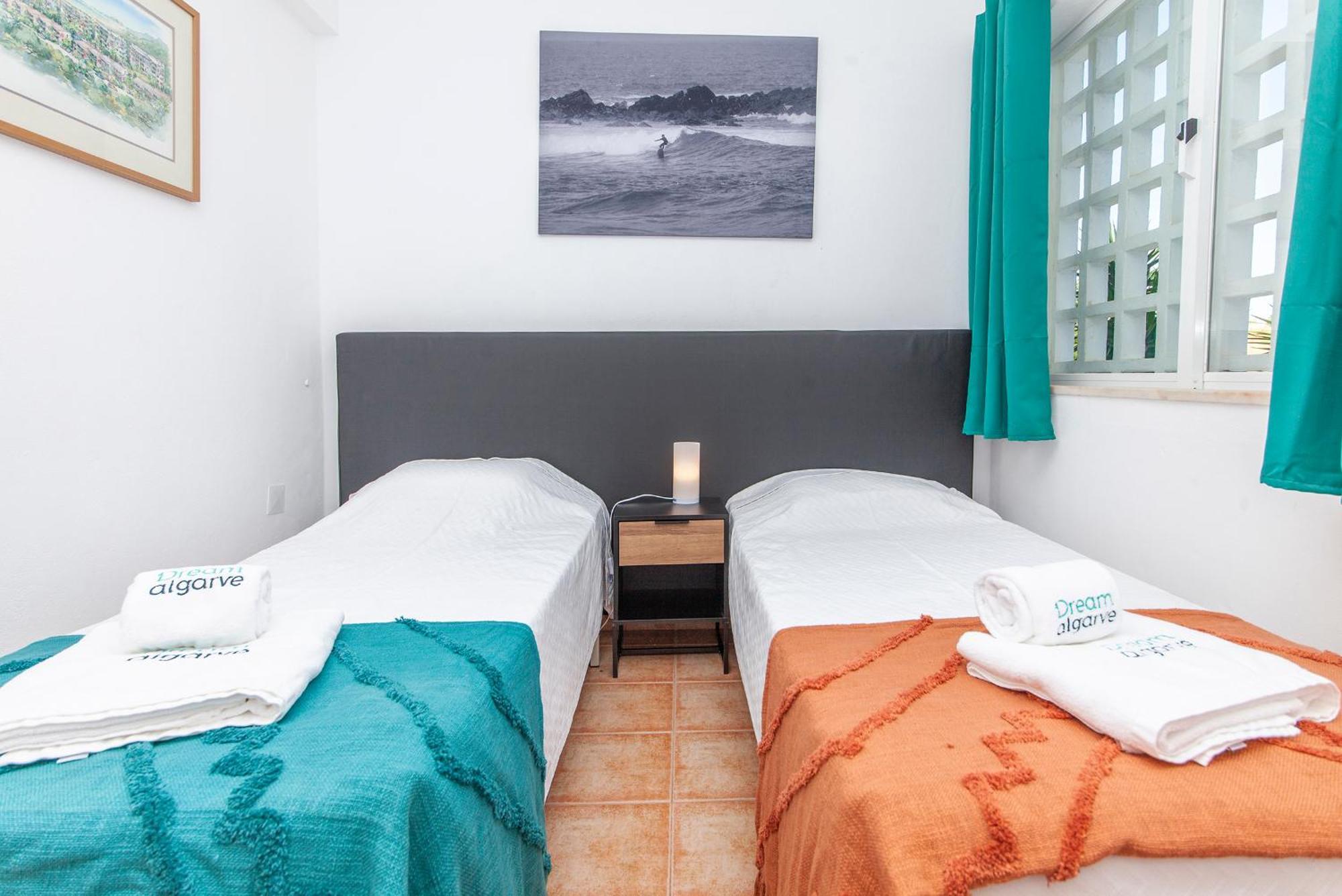 P - Meia-Praia Seaview Guesthouse Lagos Habitación foto