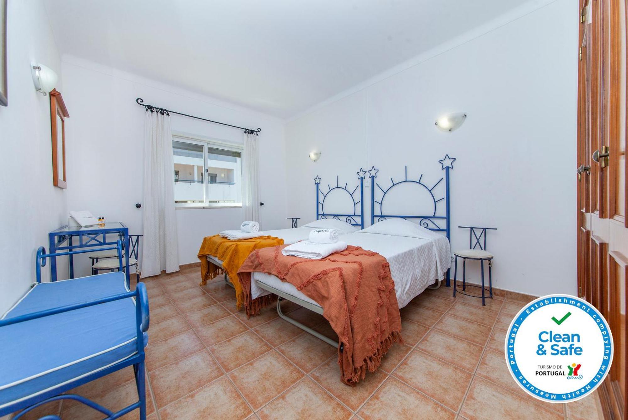 P - Meia-Praia Seaview Guesthouse Lagos Habitación foto
